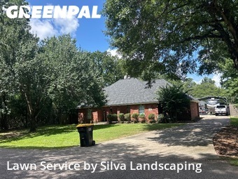Lawn Cutting nearby Magnolia, TX, 