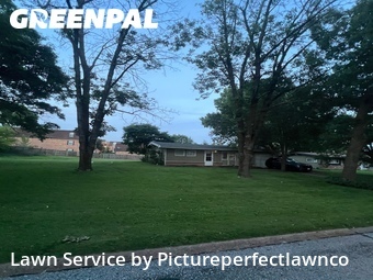 Lawn Maintenance nearby Ballwin, MO, 