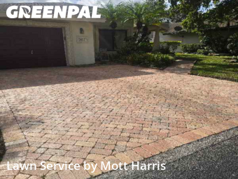 Lawn Servicein Plantation,33324,Lawn Service by Mott Harris, work completed in Jan , 2026