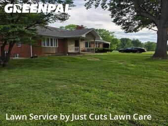 Lawn Maintenance nearby Lebanon, IL, 