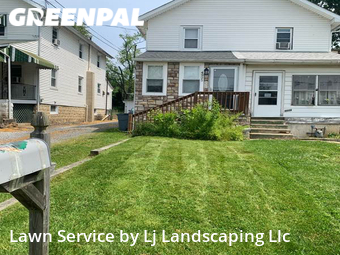Grass Cuttingin Brookhaven,19015,Lawn Maintenance by Lj Landscaping Llc, work completed in Dec , 2025