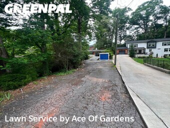 Lawn Mowing Service nearby Chamblee, GA, 