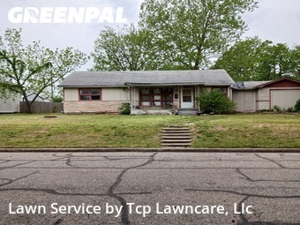 Lawn Maintenance nearby Joplin, MO, 
