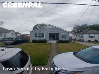 Lawn mowed in Metairie, 70001