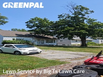 Lawn Mowing Service nearby Overland, MO, 