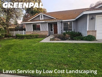 Work completed by residential-lawn-cutting-businesses-in-Clovis-CA