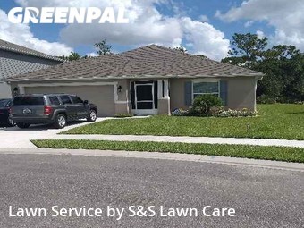 Grass Cut nearby Palm Bay, FL, 