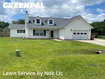 Lawn Maintenance nearby Jacksonville, NC, 