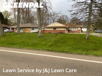 Lawn Mowing nearby Youngstown, OH, 
