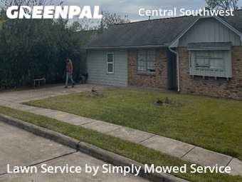 Lawn Care Service in Houston, 77045, Lawn Maintenance by Simply Mowed Service, work completed in  6 Dec, 2025 