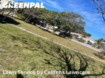 Lawn mowed in Riviera Beach, 33404