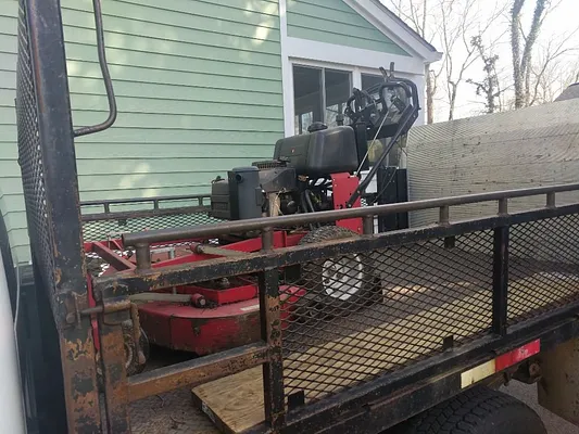 Neighborhood Lawnmower Repair Photo 5