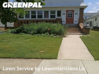 Lawn Maintenance nearby Lakewood, OH, 