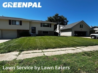 Yard Mowing nearby Omaha, NE, 