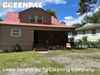 Lawn Maintenance nearby Midfield, AL, 