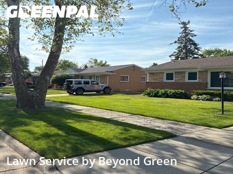 Lawn Maintenance nearby Taylor, MI, 