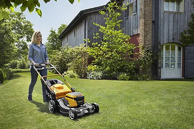 Jave Lawnmower Services Center