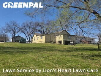 Lawn Maintenance nearby Leavenworth, KS, 