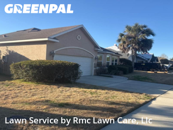 Lawn mowed in Gainesville, 32608