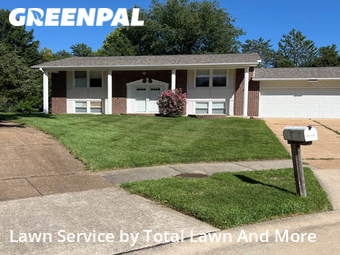 Lawn Service nearby Maryland Heights, IL, 