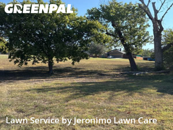 Lawn Mowin Haltom City,76117,Grass Cut by Jeronimo Lawn Care , work completed in Dec , 2025