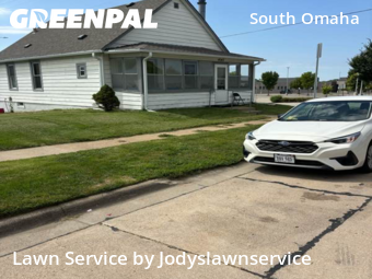 Lawn Cutting nearby Omaha, NE, 