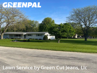 Lawn Mowing nearby Belvidere, IL, 