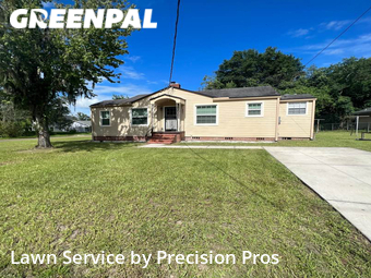 Grass Cut nearby Jacksonville, FL, 