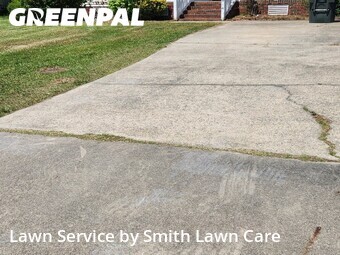 Lawn Cutting nearby Winterville, NC, 