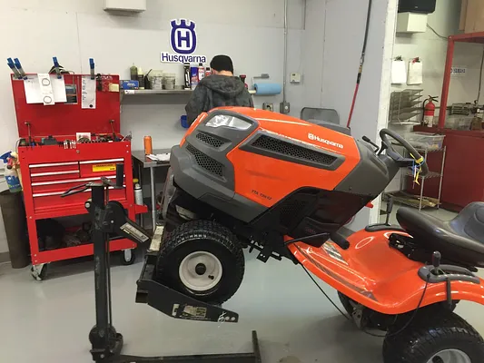 Hialeah Lawn Mower Parts & Services Photo 5