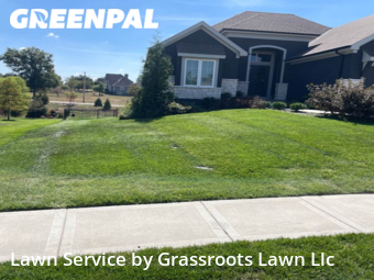 Lawn Care Service nearby Overland Park, KS, 