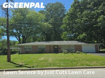 Lawn Mowing Service nearby Belleville, IL, 