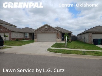 Lawn Service nearby Yukon, OK, 