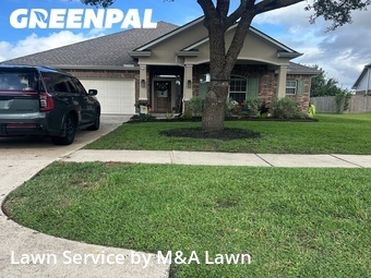 Lawn Care Service nearby Dickinson, TX, 