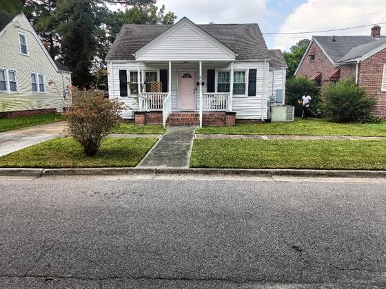 Gen Lawn Care Servic Lawn Care Services in Newport News, VA