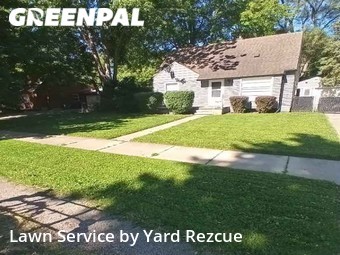 Lawn Maintenance nearby Redford Charter Township, MI, 