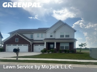 Lawn Maintenance nearby Fishers, IN, 