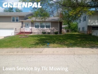 Grass Cutting nearby Decatur, IL, 