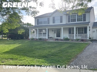 Lawn Mowing nearby Antioch, IL, 