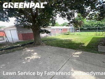 Lawn Care Service nearby Elmhurst, IL, 