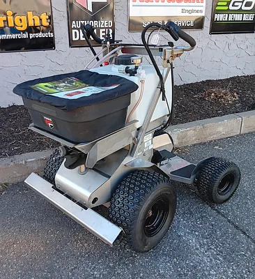 Minneapolis Commercial Mower Photo 15