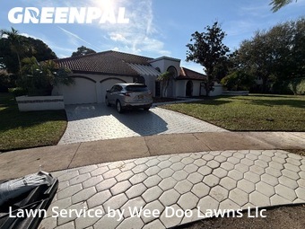 Backyard Mowing in Boca Raton, 33434, Garden Trimming by Wee Doo Lawns Llc, work completed in Dec , 2025