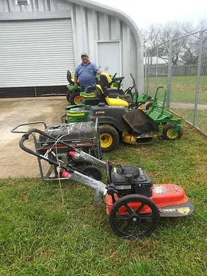 Monty’s Lawn Mower Repair Photo 4