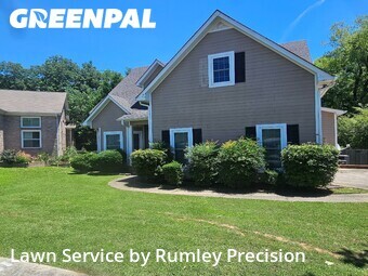 Lawn Maintenance nearby Leeds, AL, 