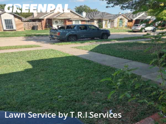 Lawn Mowing Service nearby Moore, OK, 