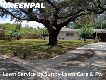 Lawn Mowing Service nearby St. Petersburg, FL, 