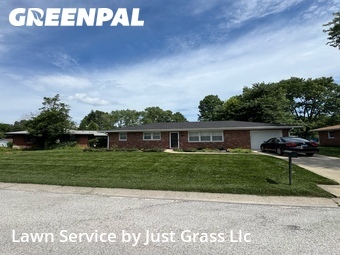 Lawn Care Service nearby Belleville, IL, 