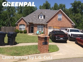 Lawn Service nearby Yukon, OK, 
