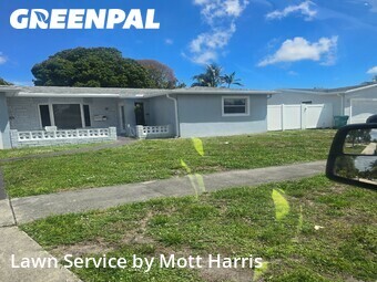 Lawn Mowing Service nearby Margate, FL, 