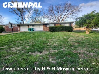 Lawn Cutting nearby St. Louis, MO, 
